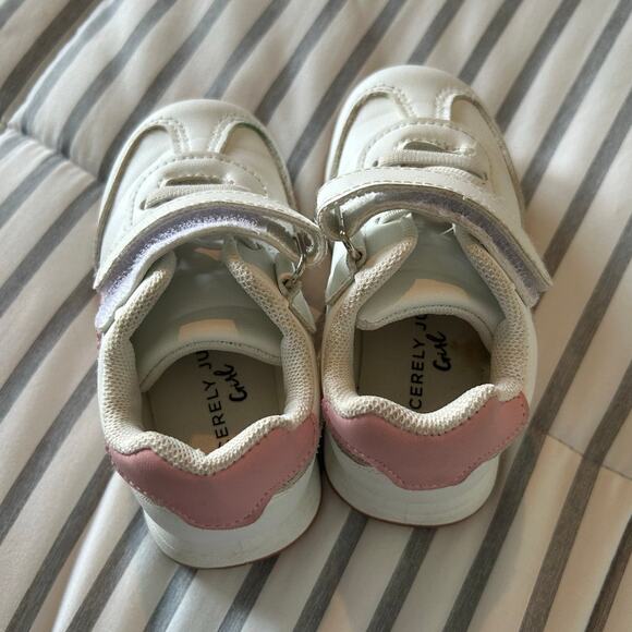 Sincerely Jules White & Pink Sneakers, Toddler Girl 7C (run small) - Picture 4 of 7